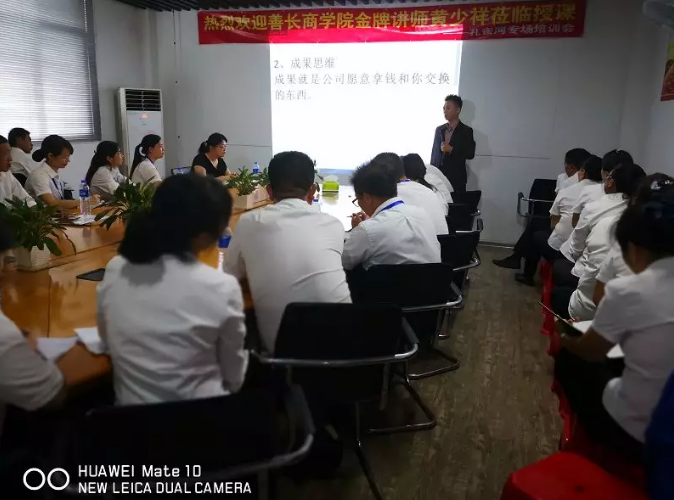 ���������������ڱ��У����A�ڈ�(zh��)�С���Ӗ�������